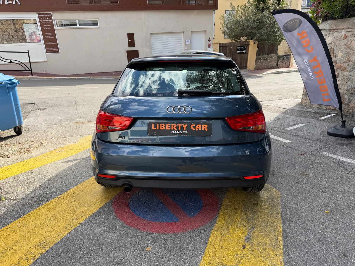 Audi A1 1.0 TFSI 82 CV / Phase 2 / KM Réel / GPS / Clim / Radar Arr