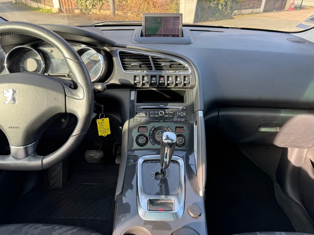 Peugeot 3008 1.6 HDi 110 - Boite Auto - Premium Pack - Garantie