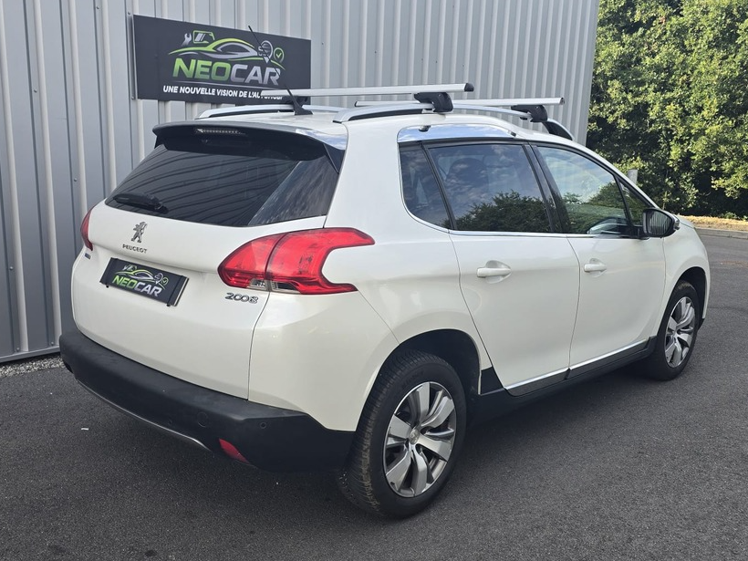 Peugeot 2008 1.2 Pure tech 110cv Finition Allure