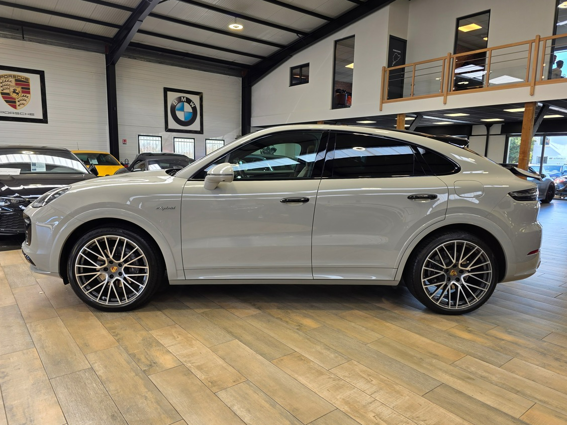 Porsche Cayenne COUPE E-HYBRID 462 FRANCAIS / CRAIE / PACK SPORT DESIGN