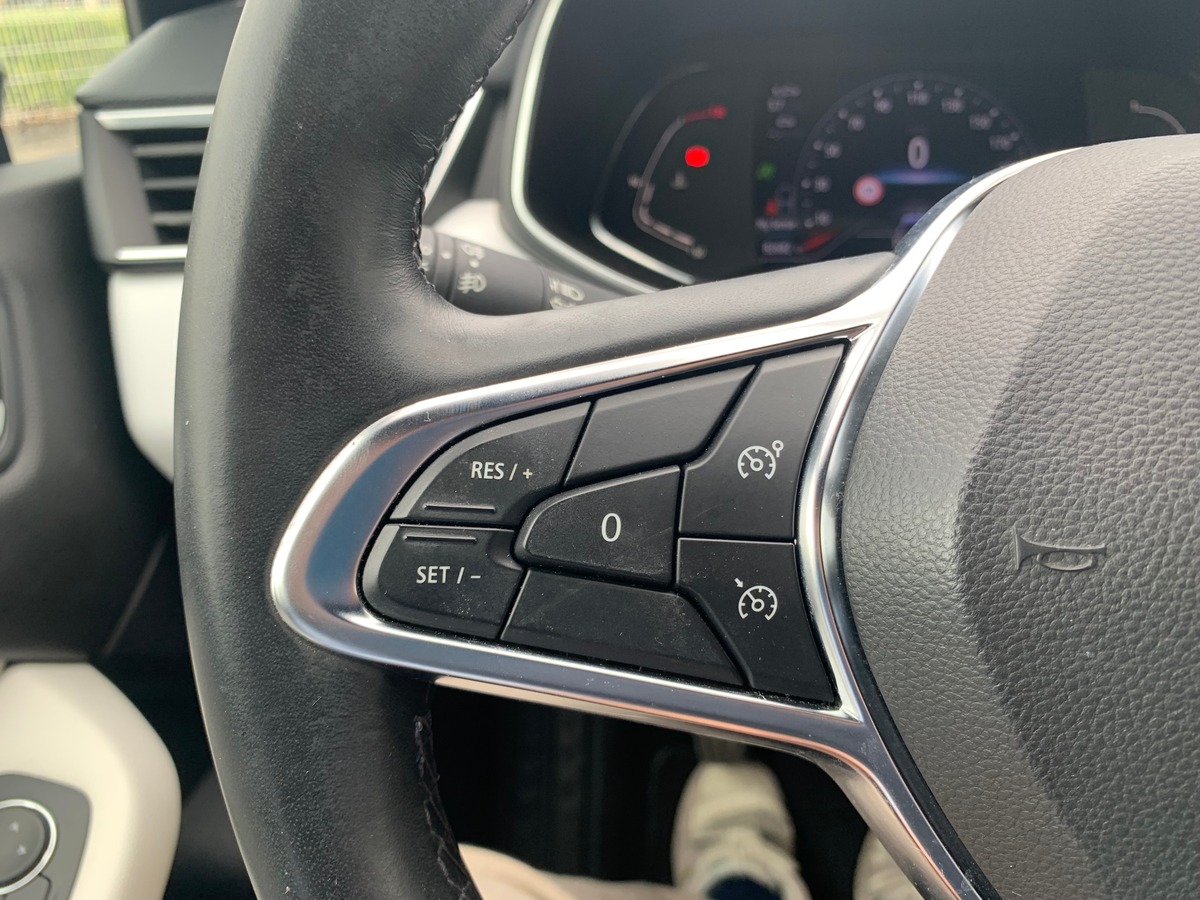 RENAULT Clio V 100 ch | Intens | Caméra de recul | GPS | Régulateur de vitesse | ENTRETIENS RENAULT