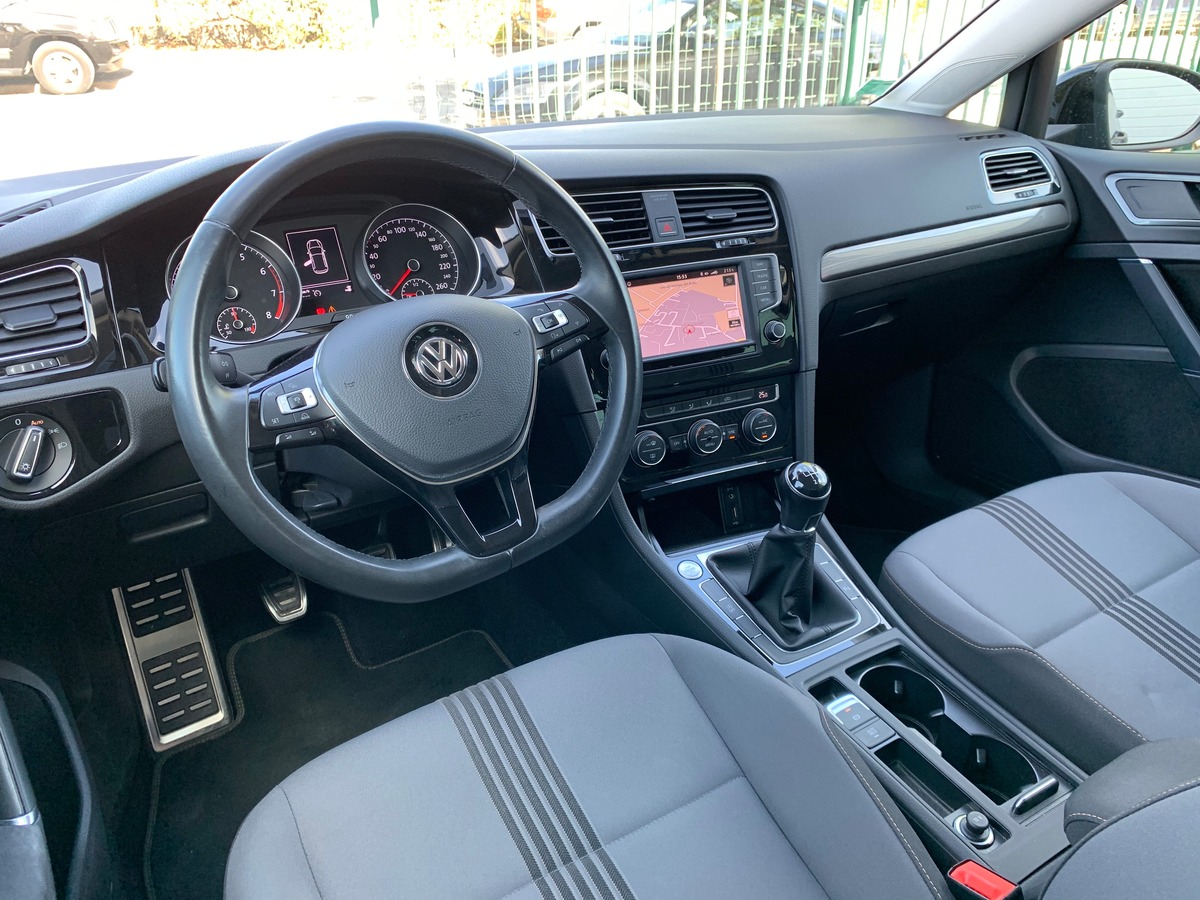 Volkswagen Golf 7 ALLSTAR MATCH TSI 110 GPS CAM b