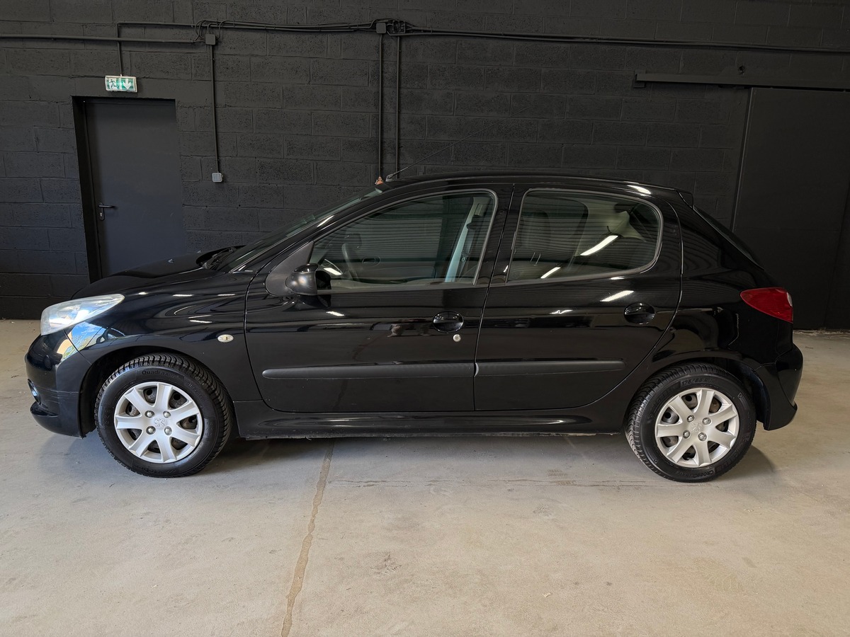 Peugeot 206 + 1.4 75ch 5 Portes Climatisation