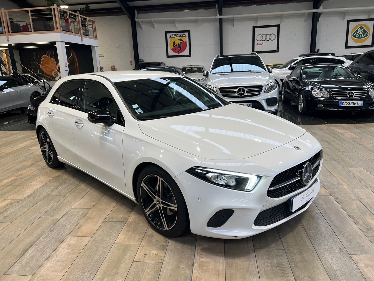 Mercedes-Benz Classe A IV 180 D 116 SENSATION PREMIUM PACK 7G-DCT