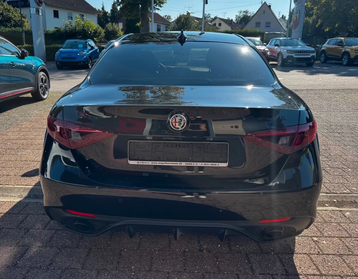 Alfa Romeo Giulia 2.0 TB 280ch Estrema Q4 AT8/Harman-Kardon/Toit ouvrant