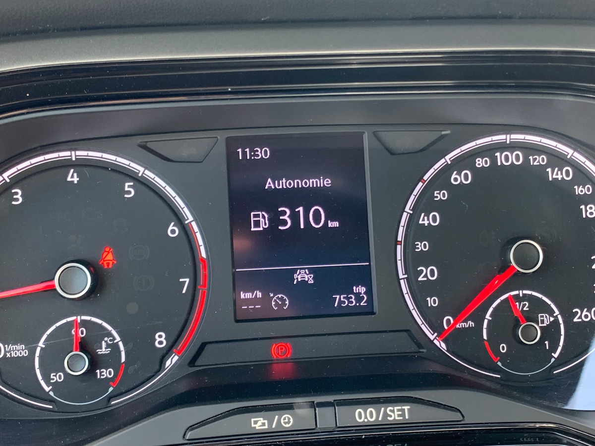 Volkswagen Polo 80 | Business | Radar avant et arrière | Apple car play | Climatisation | Régulateur