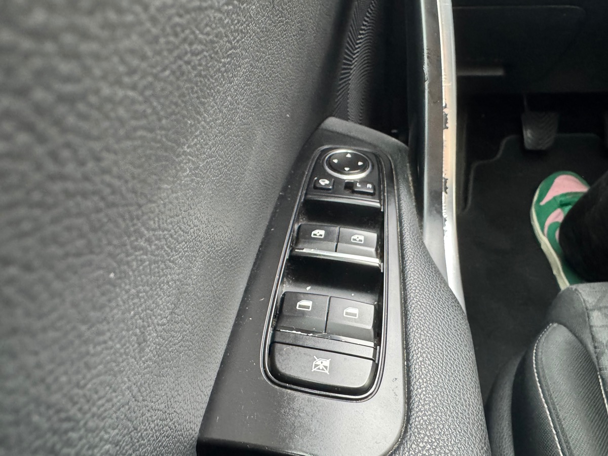 Kia Ceed 120 ch | ACTIVE | GPS | Caméra de recul | Climatisation automatique | Régulateur de vitesse