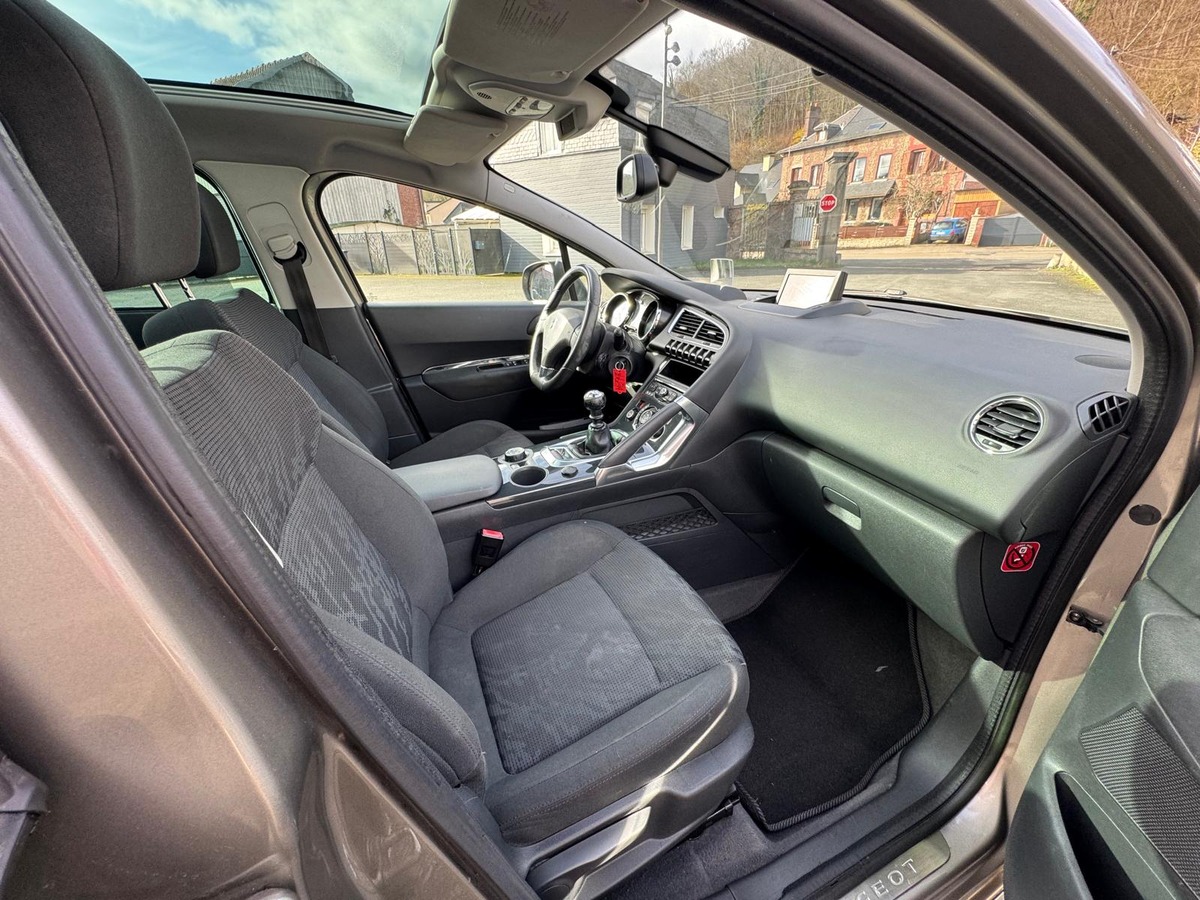 Peugeot 3008 1.6 HDi 110CH Allure - Révisé - Garantie