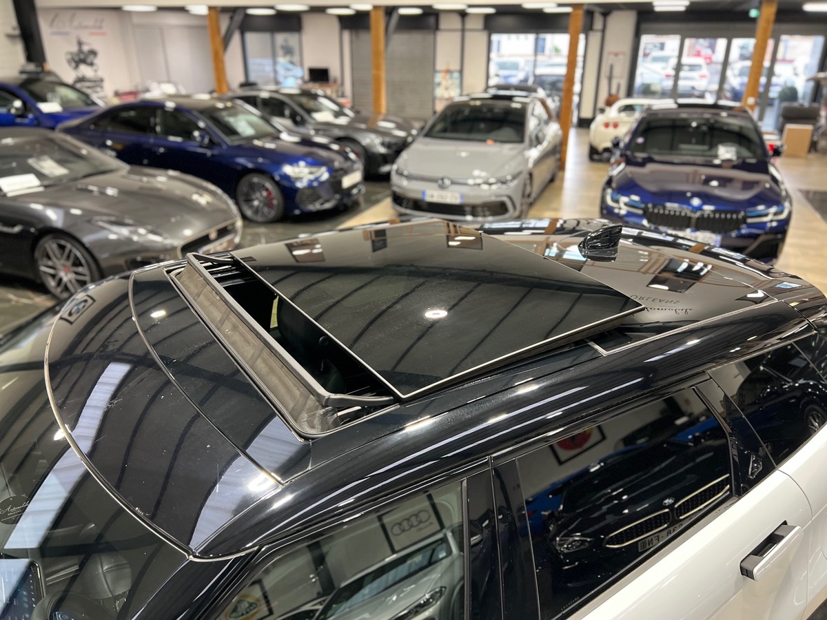Land-Rover Range Rover Evoque II 1.5 MARK III P300E SE PHEV AWD BVA8 R-DYNAMIC