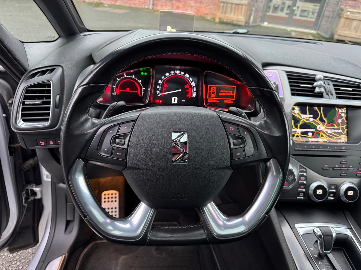 Citroën DS5 1.6 e-HDi SoChic Boite automatique - Révisé - Garantie