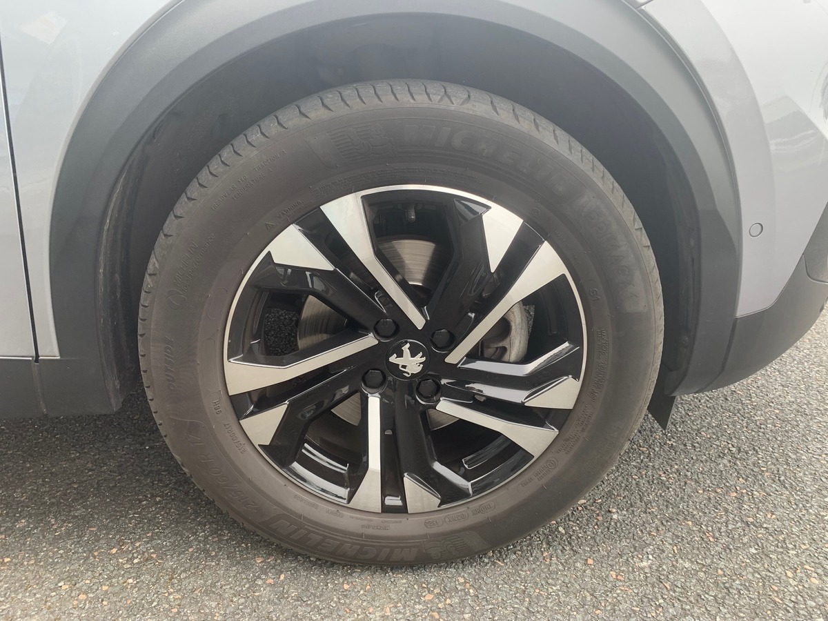 Peugeot 2008 GT | Caméra de recul | Phares avant LED | Reconnaissance panneaux de signalisation