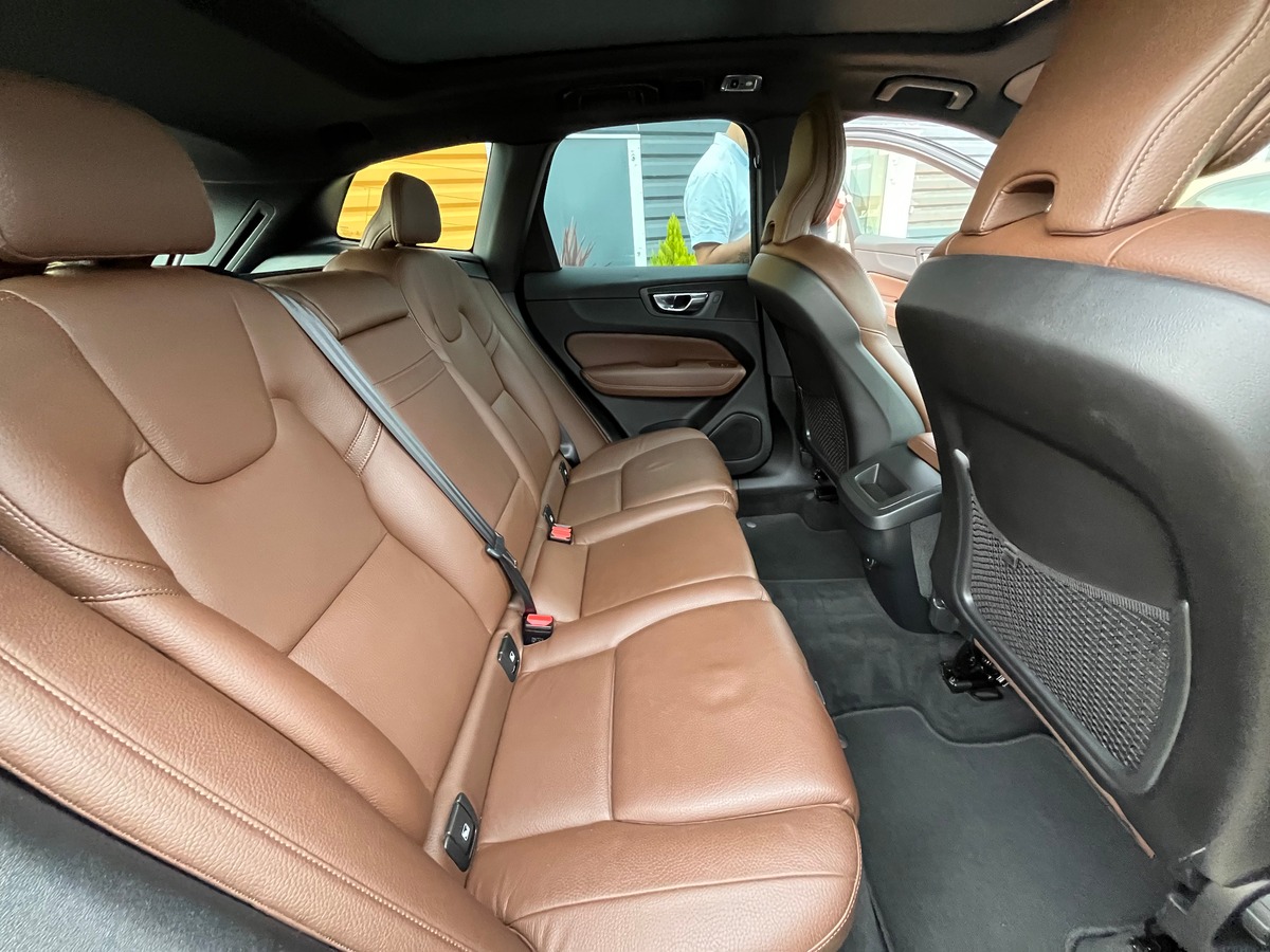 Volvo XC60 II Phase 2 B4 2.0 TDi Mild Hybrid FWD Geartronic8 197 CH INSCRIPTION