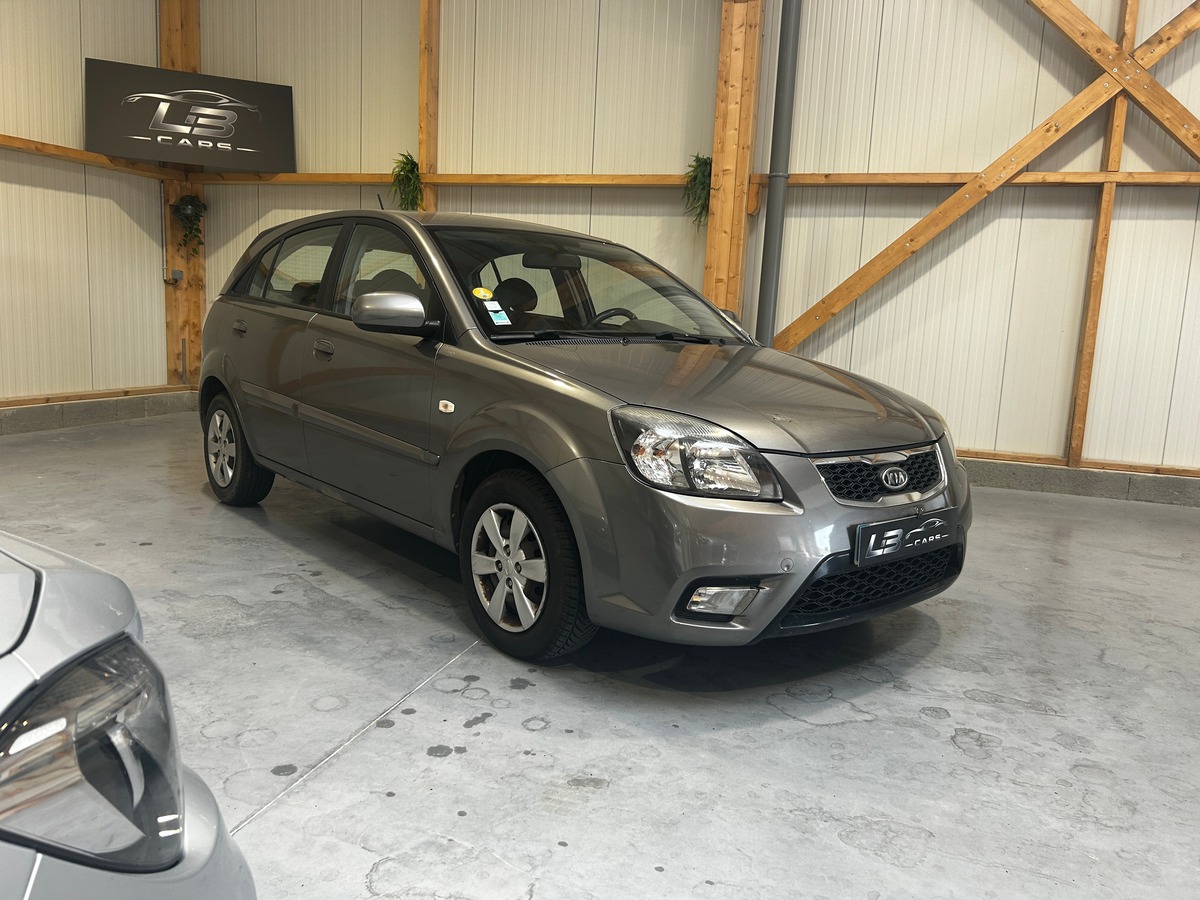 Kia Rio Phase 2 1.5 CRDi 16V 110 cv