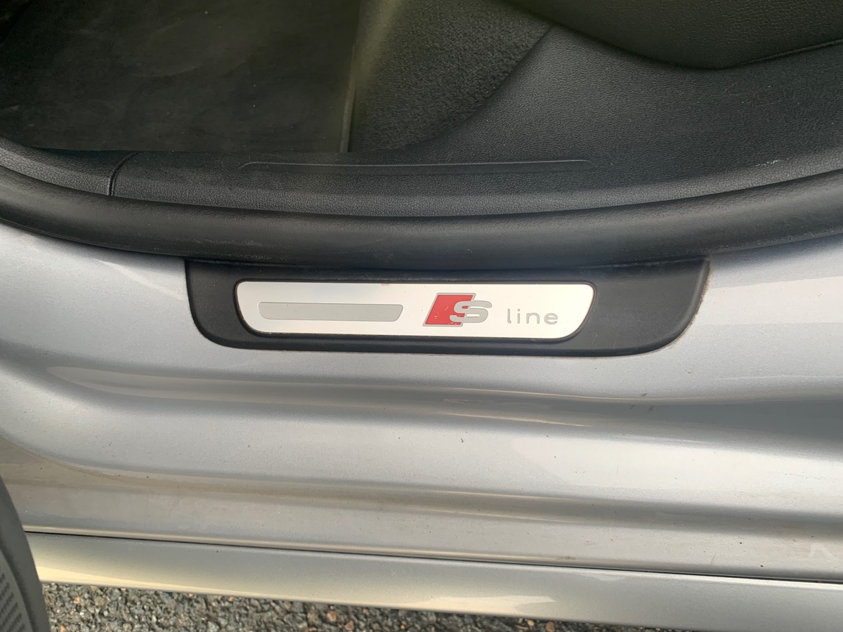 Audi A5 204 ch | S-LINE | Caméra de Recul | Intérieur Cuir | Toit Vitré | Régulateur de Vitesse