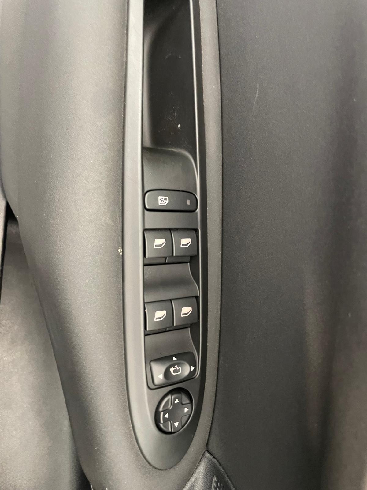 Citroën C4 1.6 Bhdi 100 MILLENIUM