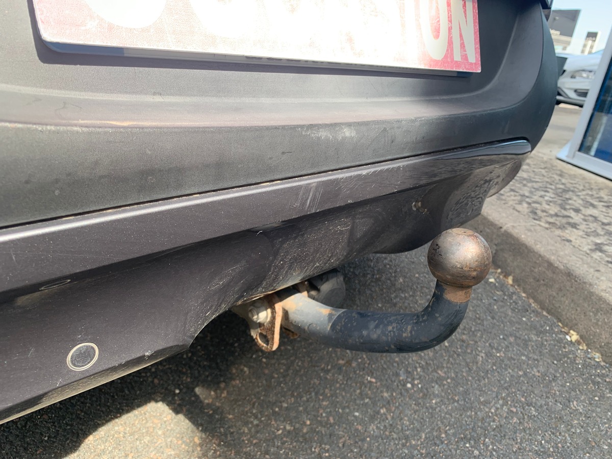 RENAULT Kadjar 130 | Intens | Caméra recul | Régulateur vitesse | Attelage amovible | Roue secours