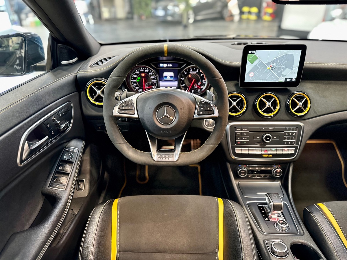 Mercedes-Benz CLA (2) 45 AMG 381 Yellow Night Edition 4Matic 7G-DCT Full