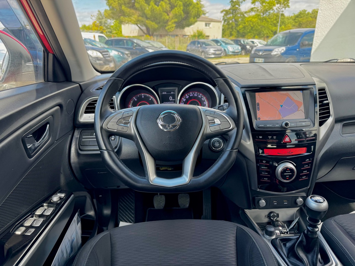 Ssangyong Tivoli 160 E-XDI 115 CV 2WD URBAN +   /  CAMÉRA  /  ACCES MAIN LIBRE  /  MOTEUR A CHAINE