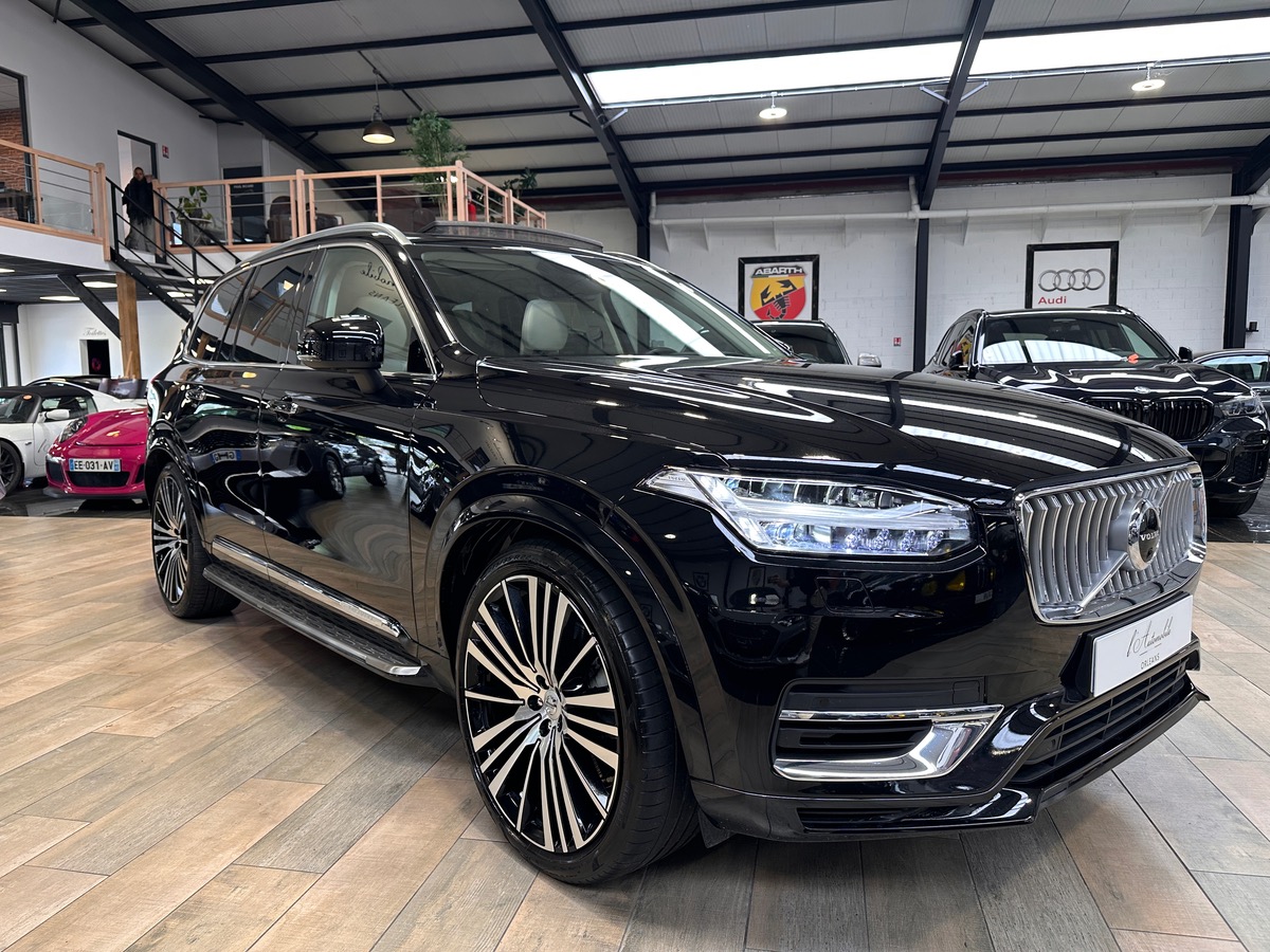 Volvo XC90 T8 Recharge Inscription Luxe AWD - 7 PLACES - 1ère Main - Attelage - FULL OPTIONS