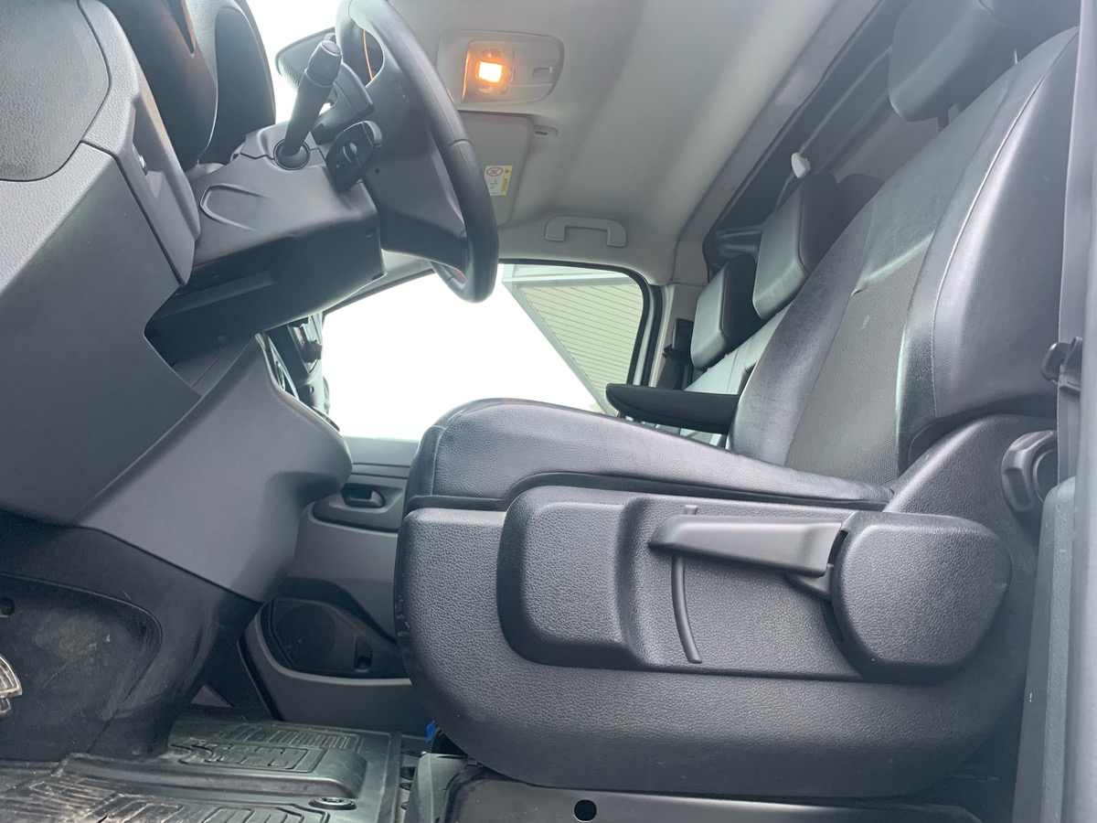 Toyota ProAce 180 ch | Business access | TVA Récupérable | 3 Places | Apple car play Android auto