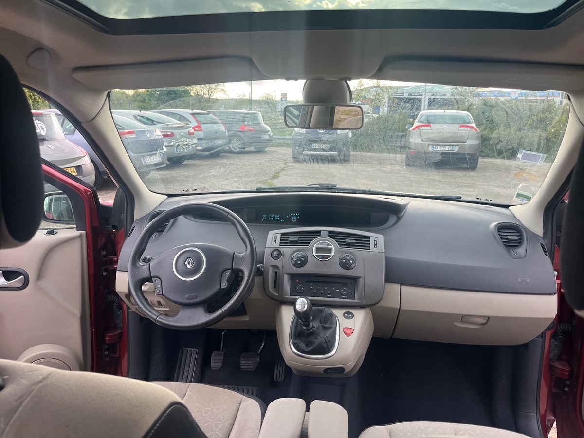 RENAULT Scenic 1.9 dci  162461KM