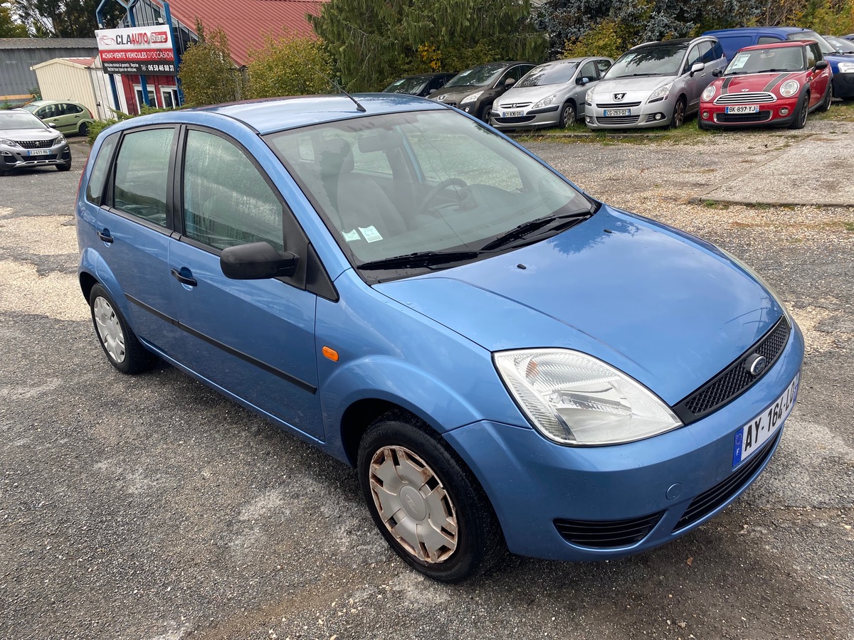 Ford Fiesta 1.4 tdci 70cv petit prix garantie 3 mois 