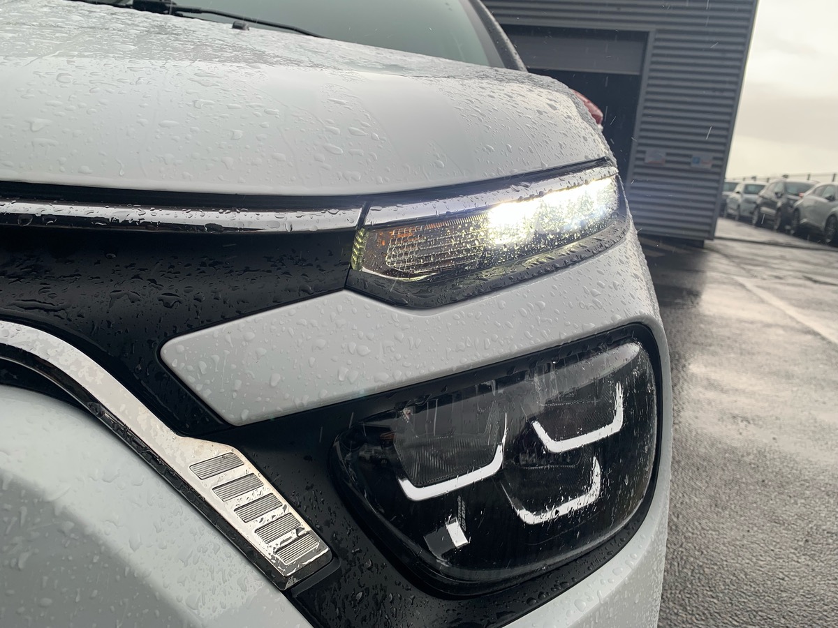 Citroën C3 102 ch | Shine | Garantie Spot Premium 13/11/2026 | Caméra recul | Régulateur vitesse