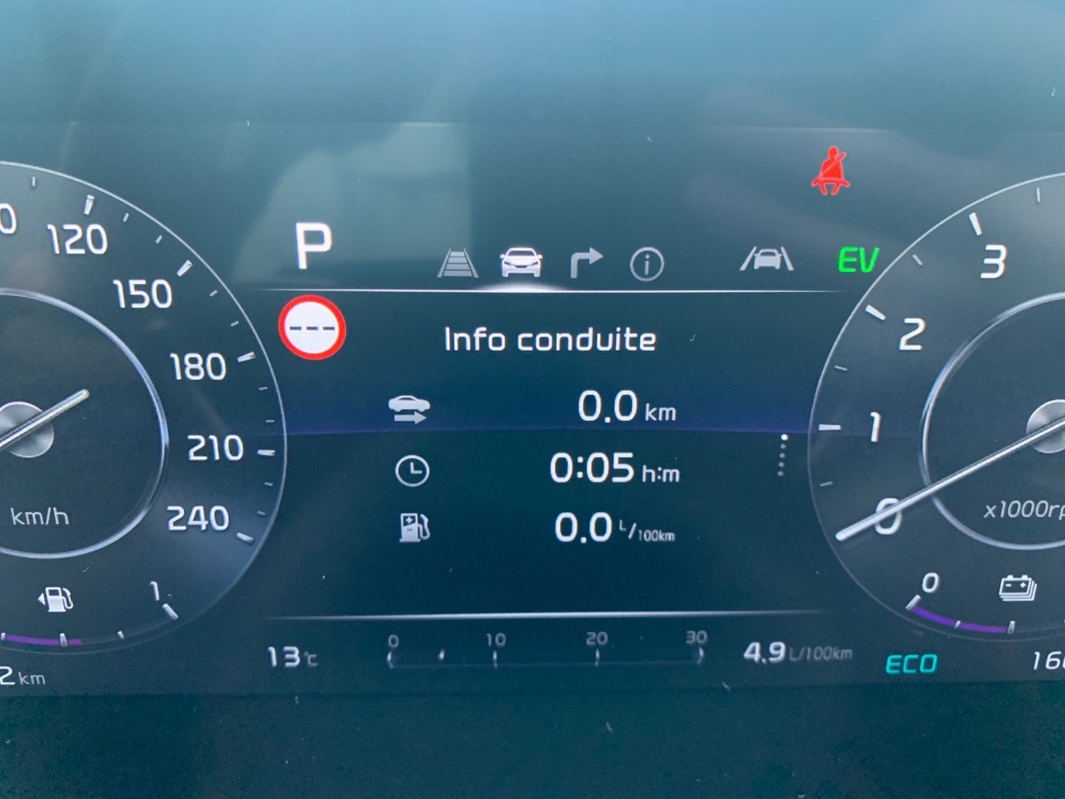 Kia Niro 141| PREMIUM | Pack Drive + | Garantie constructeur 2031 | Régulateur de vitesse adaptatif