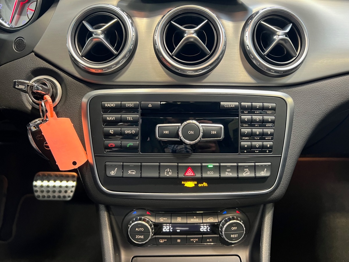 Mercedes-Benz Classe GLA 250 i 211 FASCINATION AMG 4MATIC 7G-DCT