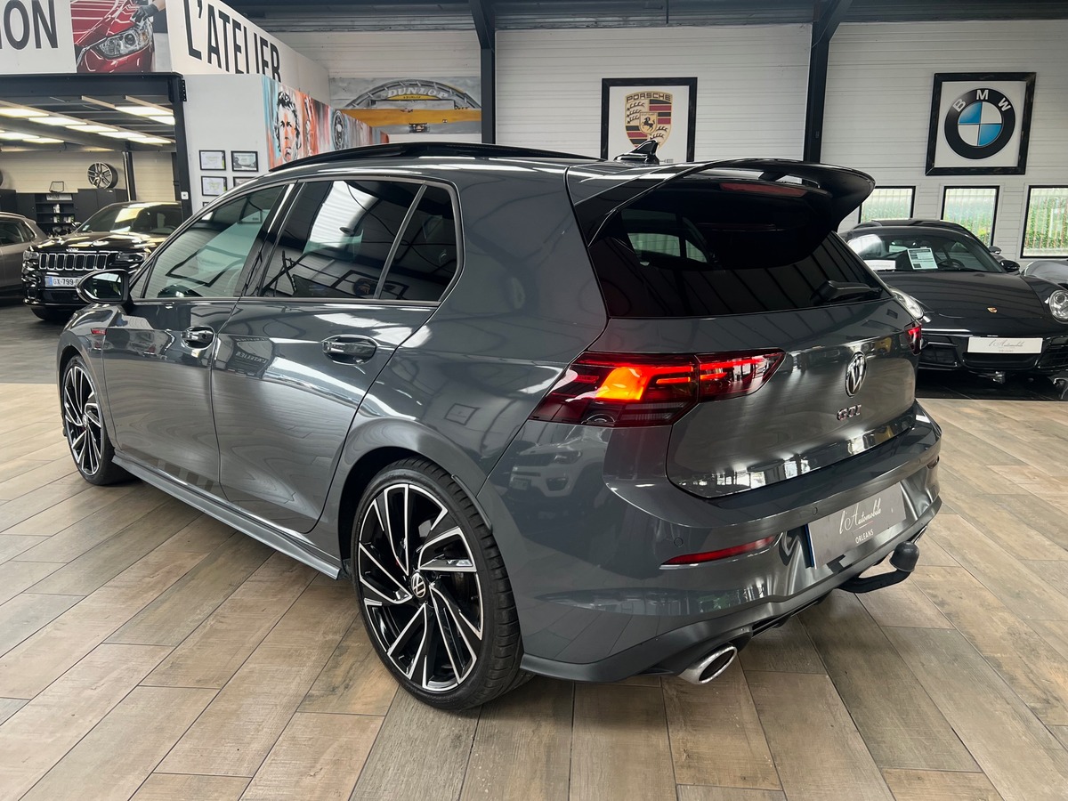 Volkswagen Golf VIII GTI CLUBSPORT 2.0 TSI 300 ch DSG7 + attelage amovible