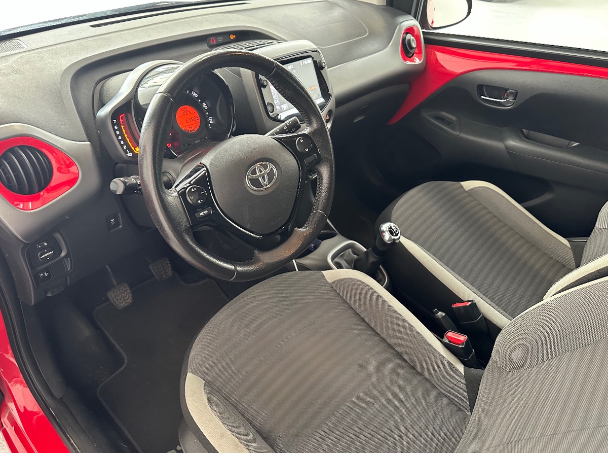 Toyota Aygo 1.0 VVT-i 72ch x-play 3P MY19