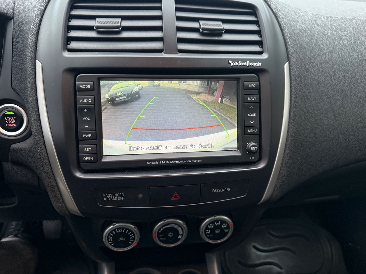 Mitsubishi ASX 1.8 D-ID 150 CV style cuir toit en 4X CBLeut