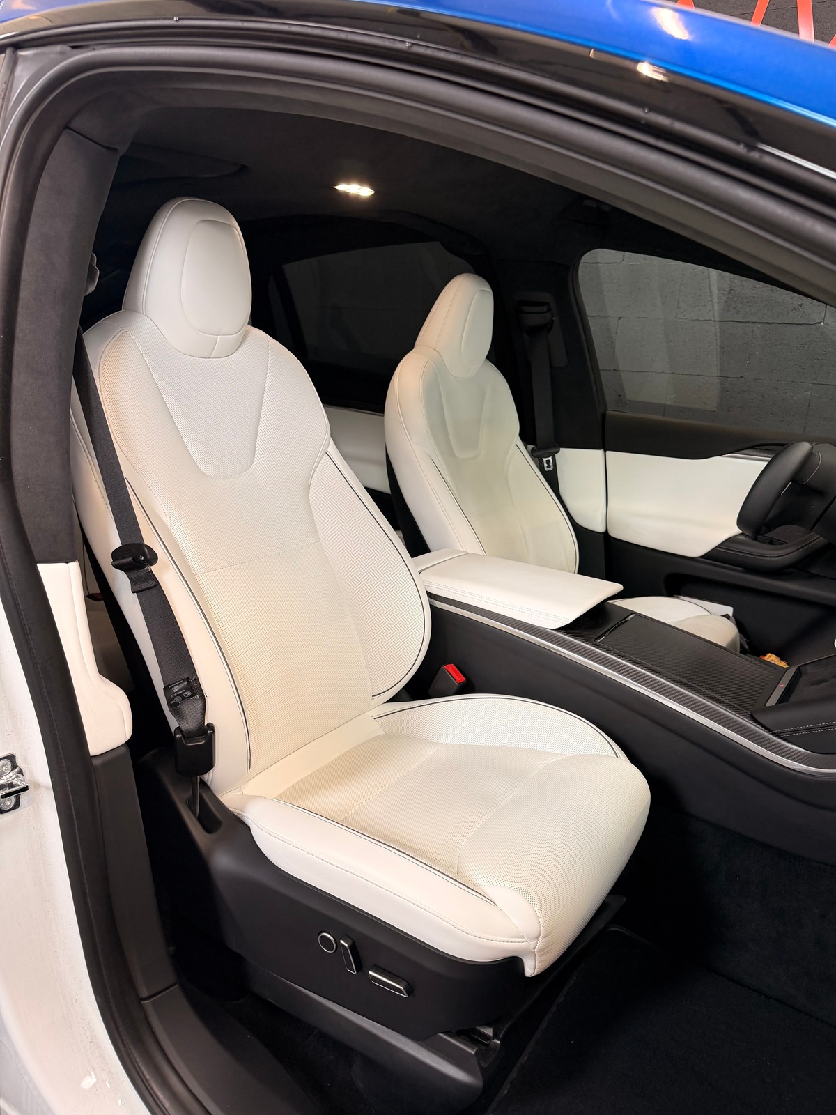 Tesla Model X PLAID 1020 CH