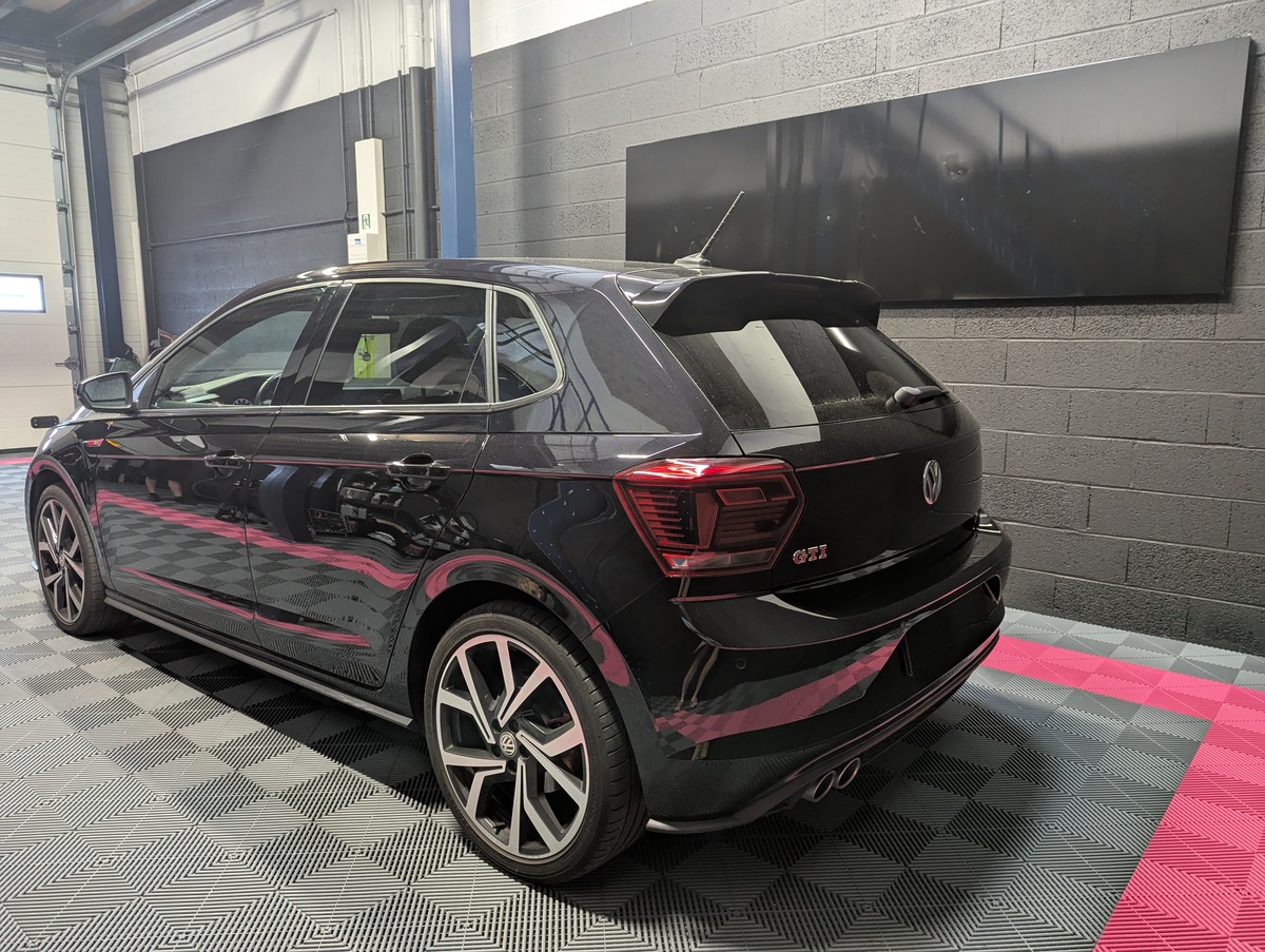 Volkswagen Polo 2.0 TSI 200ch DSG6 GTI VIRTUAL-BEATS-SIEGES CHAUFFANT