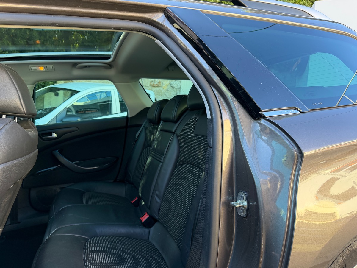 Citroën C5 Tourer 2.0 HDI 181 CV / Hydractive / Exécutive / Toit Panoramique / GPS