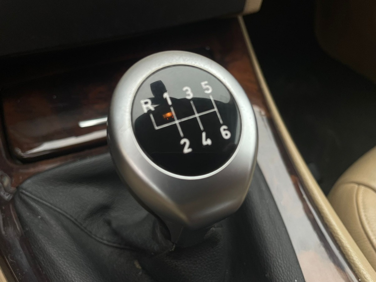 Bmw Série 3 325 i e90 218ch Pack Luxe BVM6