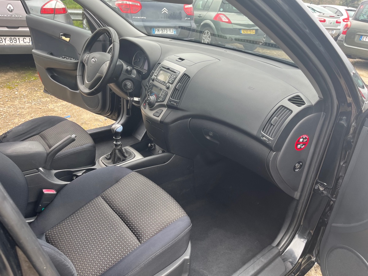 Hyundai i30 1.6 crdi 201518km