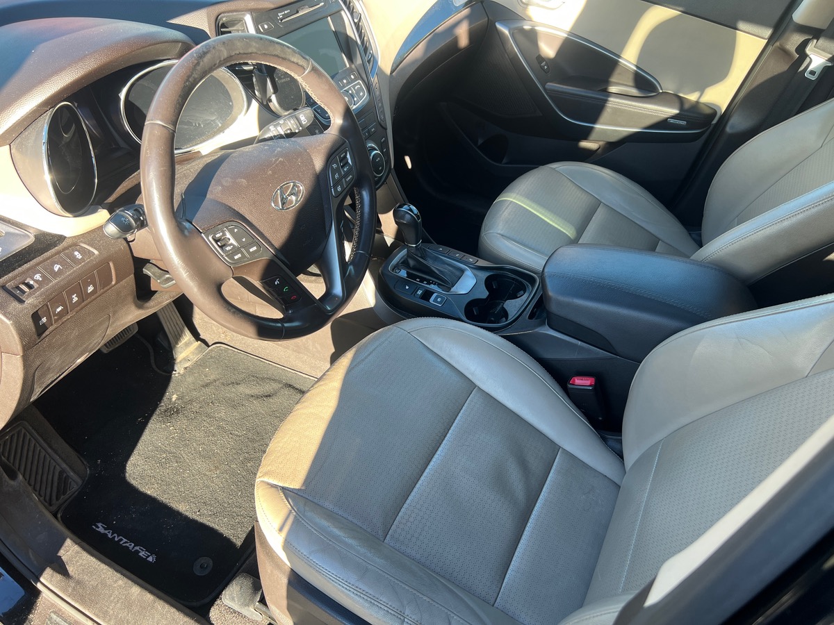 Hyundai Santa Fe EXECUTIVE 2,2 CRDI 4WD 197ch,CAMERA DE RECUL, SIEGES CHUAFFANTS AV/AR, TOIT OUVRANT