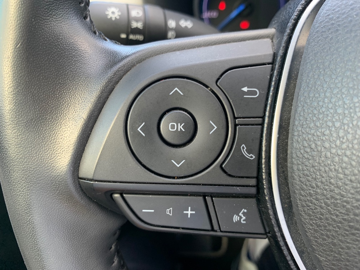 Toyota RAV4 222 ch | AWD | Lounge | Caméra vue 360° | Cuir | Régulateur de vitesse adaptatif