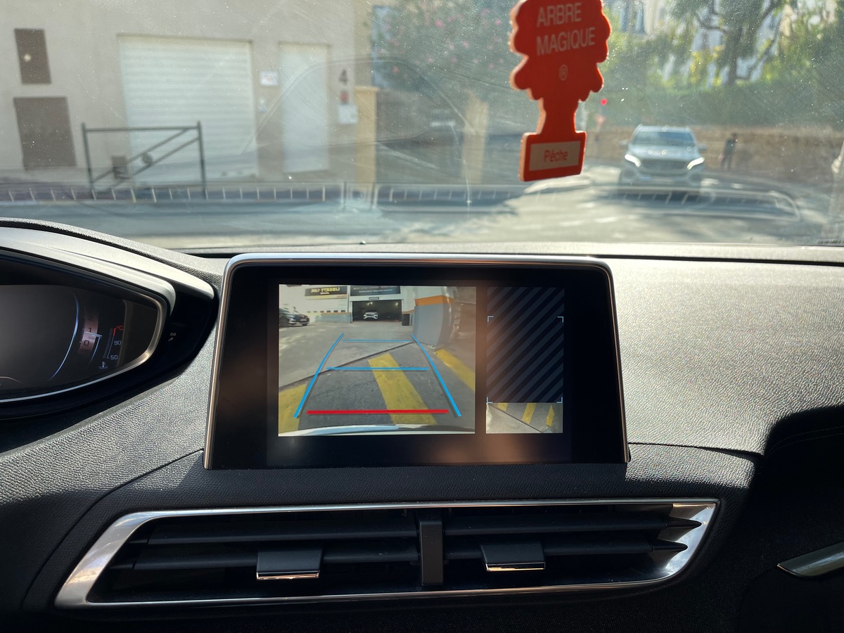 Peugeot 3008 2.0 HDI 150 CV / GT LINE / Jantes Noires / CarPlay / Caméra /