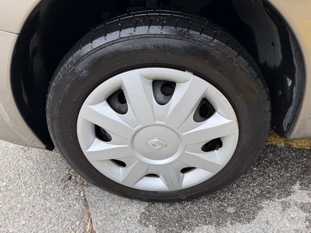 RENAULT Modus 1.2 101 CV / 1er Main / KM Réel / Clim / 5 Portes