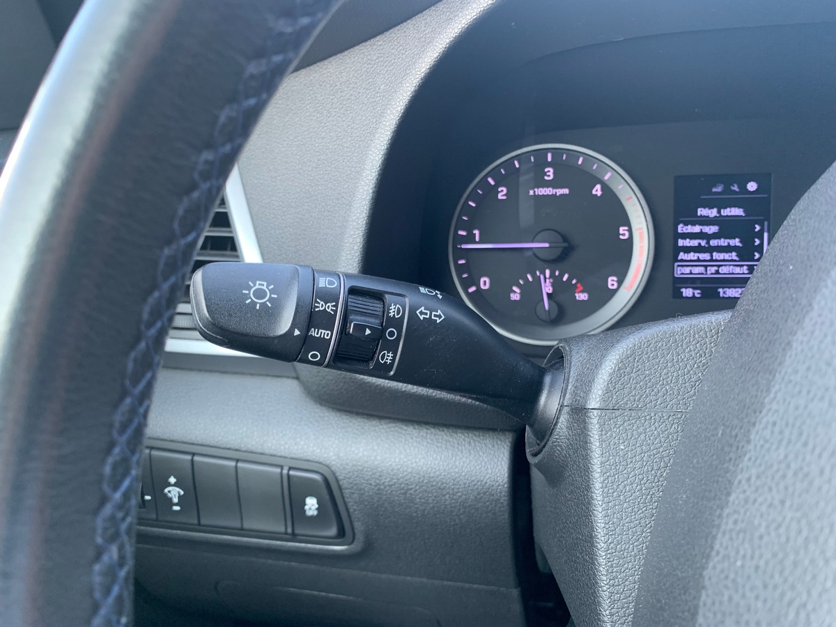 Hyundai Tucson 115 | Intuitive | 1.7 CRDI | 2WD | Régulateur vitesse | GPS | Attelage | Caméra recul