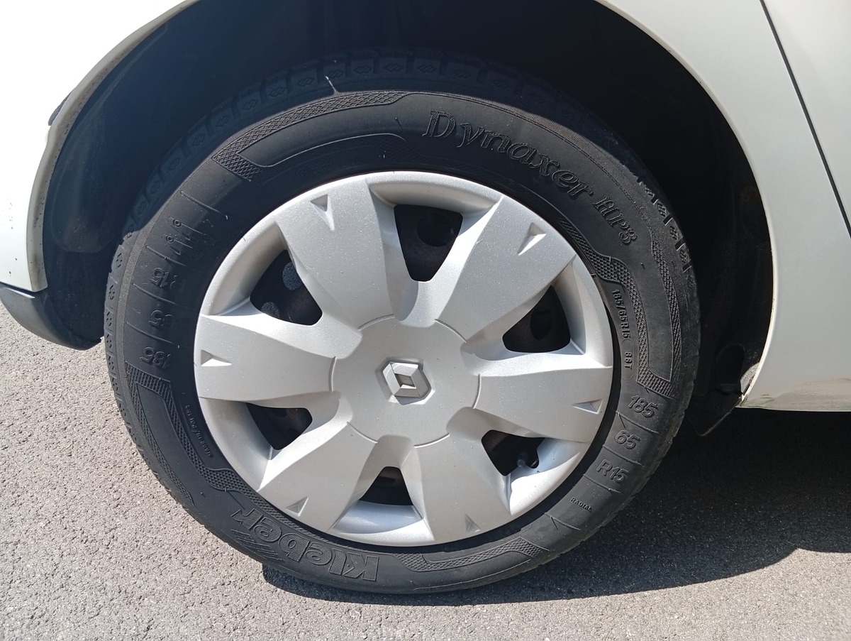 RENAULT Clio Sté 1.5 dCi 75ch Air MédiaNav eco² 90g / DISTRIBUTION NEUVE / TVA RECUPERABLE