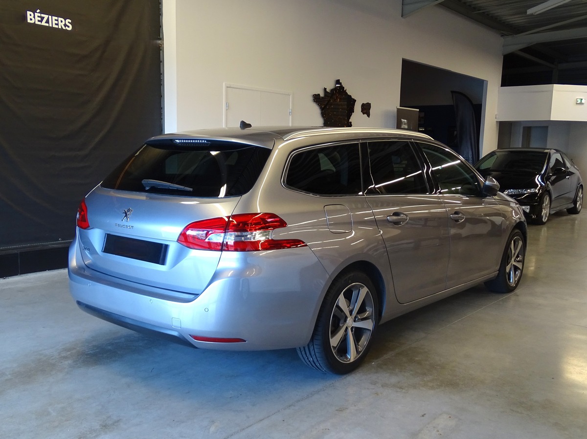 Peugeot 308 SW GENERATION-II SW 130 Ch ALLURE EAT BVA ( DISTRIBUTION OK / CARPLAY )