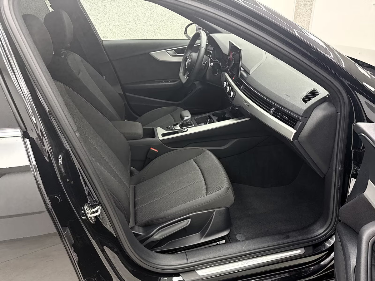 Audi A4 Allroad 40 TDI 204ch Design quattro S tronic 7/Attelage/Caméra/LED