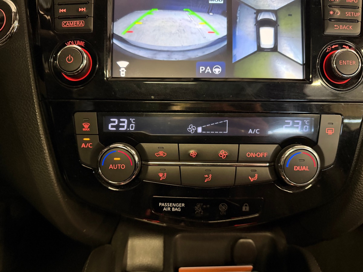 Nissan Qashqai Tekna 1.6 dci 130cv Moteur à chaîne / Caméra 360° / Sièges Av Chauffant