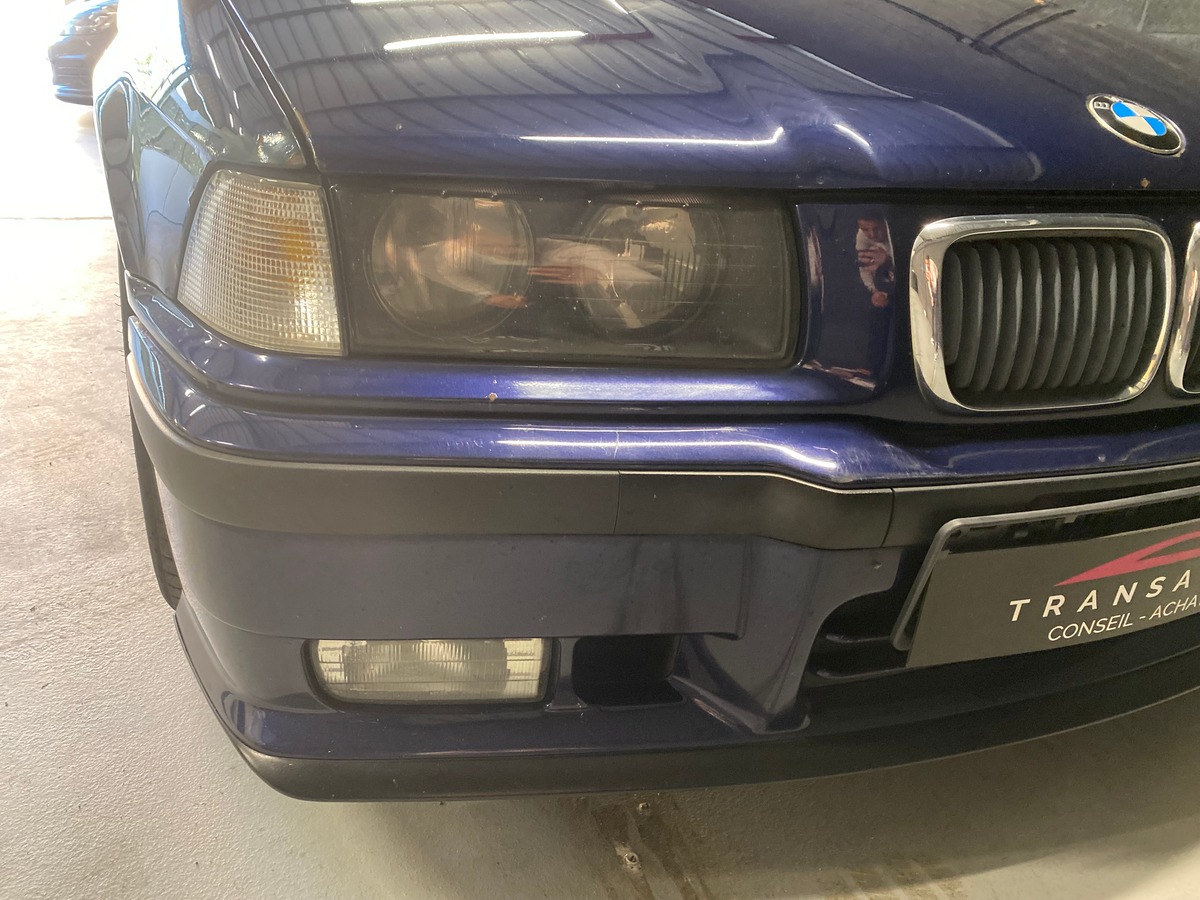 Bmw Série 3 E36 328i Berline Pack M individuel 193cv Toit Ouvrant