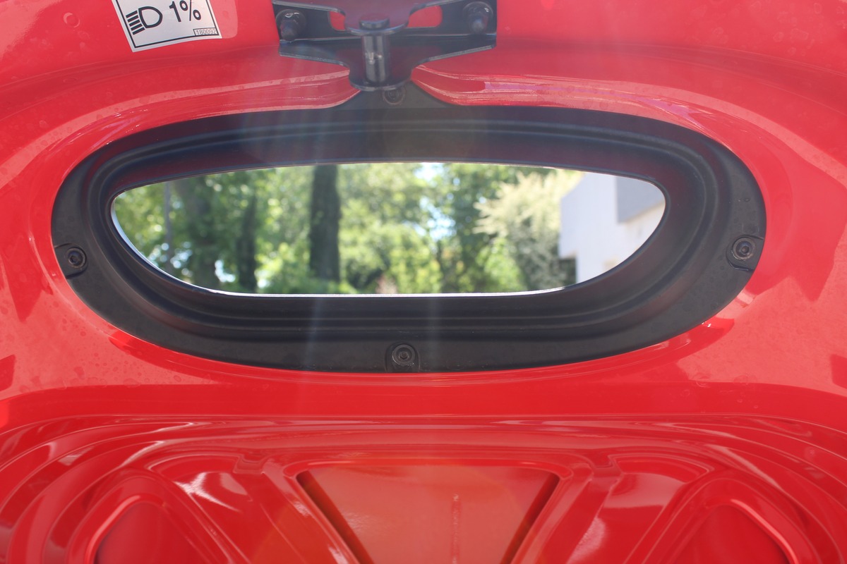 Ferrari F8 Tributo COUPE 3.9 DCT V8 BiTurbo 720 ch 1ère MAIN  ROSSO SCUDERIA - ORIGINE FRANCE