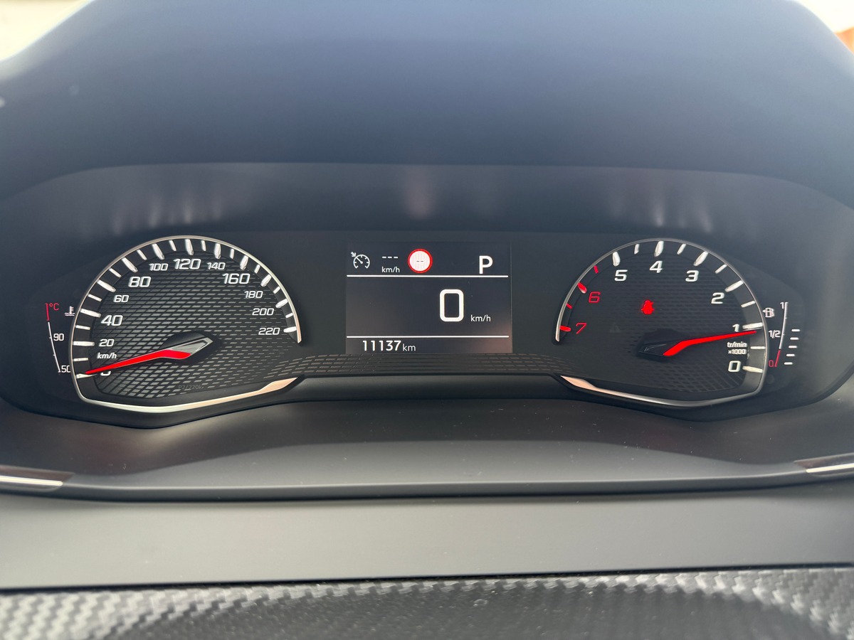 Peugeot 208 II 5 Portes 1.2 PureTech EAT8 S&S 100 cv, Suivi COMPLET