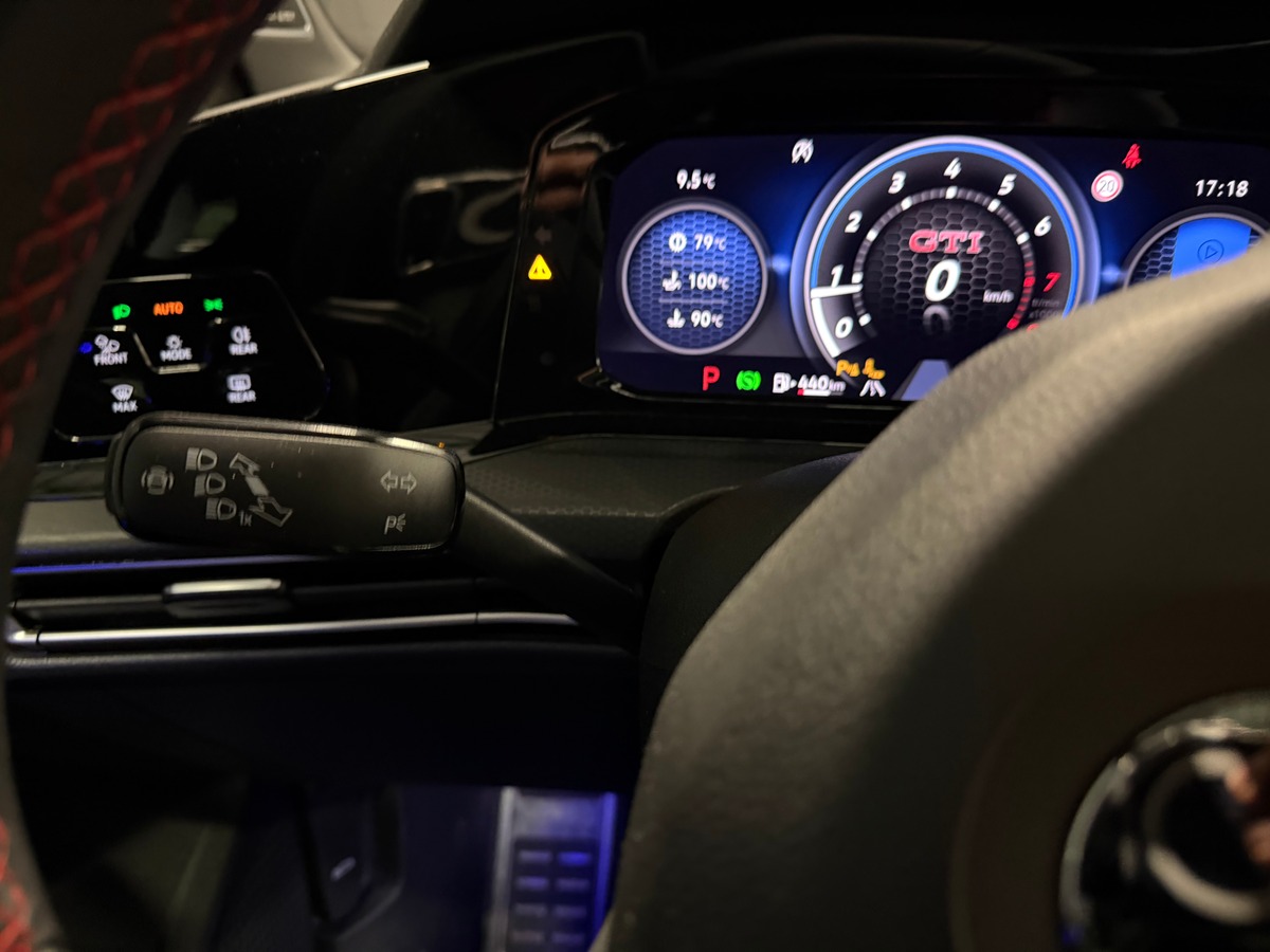 Volkswagen Golf 8 VIII GTI CS 2.0 tsi 300 CH Mode Nurburgring Toit Panoramique / Harman Kardan / ATH